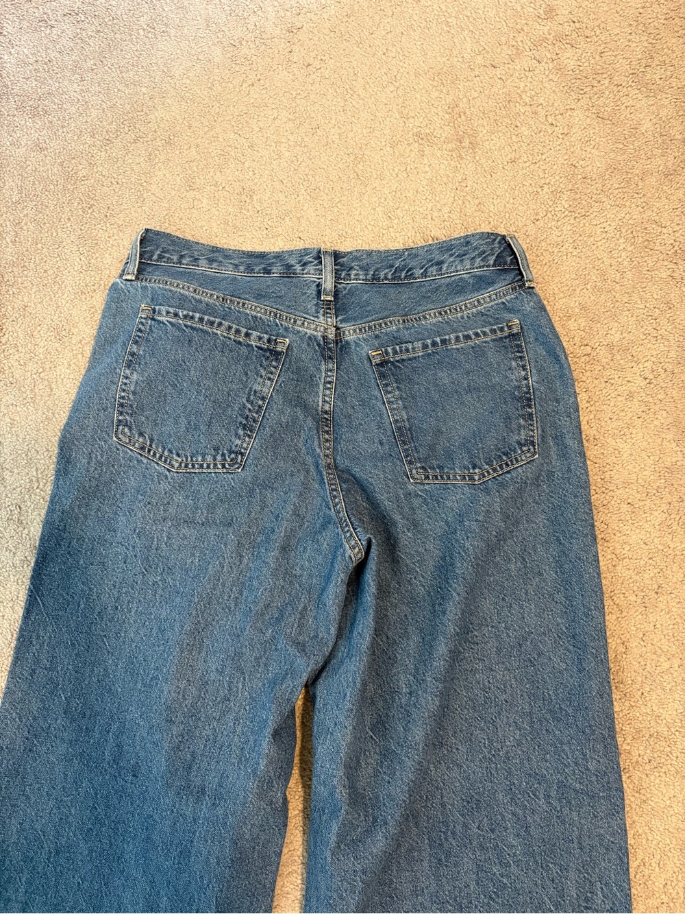 Old Navy Mid Rise Wide Leg Baggy Jean size 8 - Picture 5 of 7